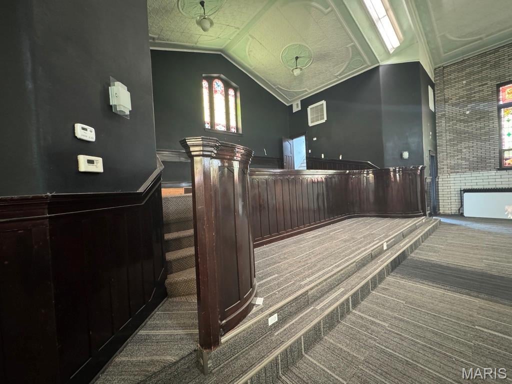 Lac R Tr Add - Commercial Lease