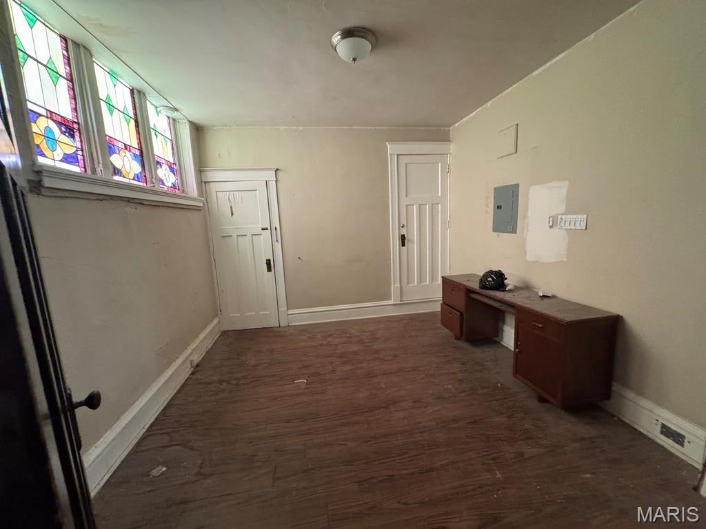 Lac R Tr Add - Commercial Lease