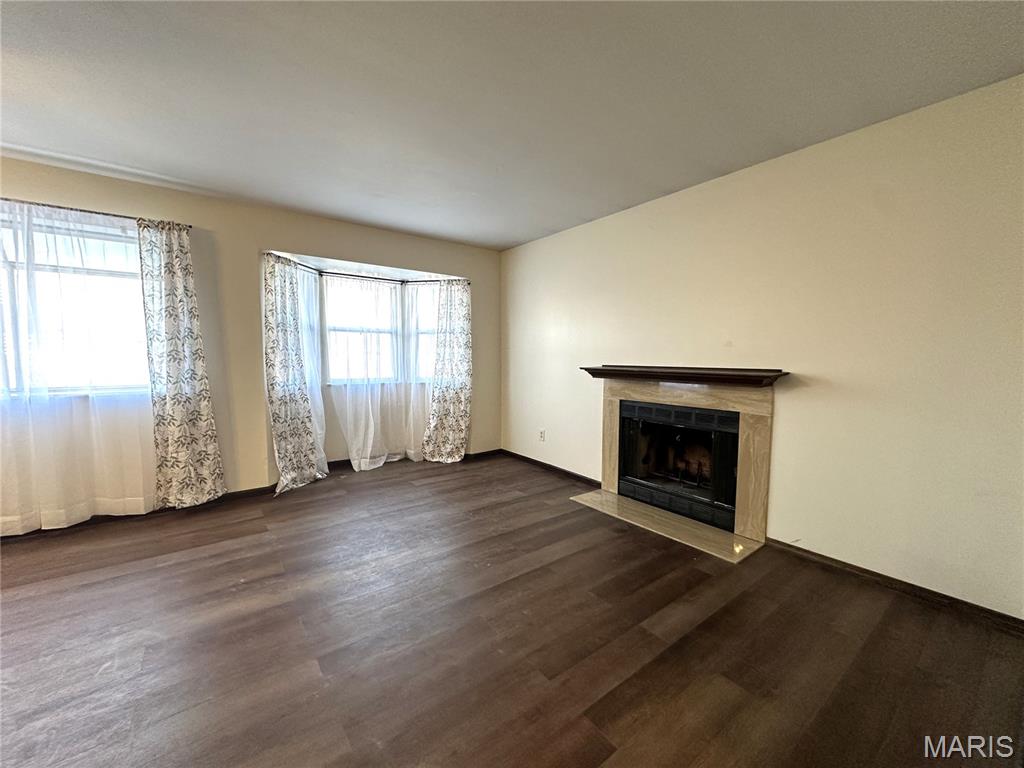 Parc Arbre Condo One Amd - Residential