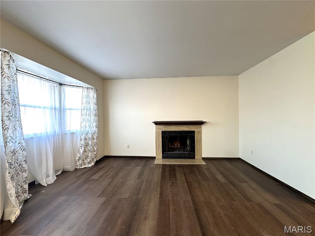 Parc Arbre Condo One Amd - Residential