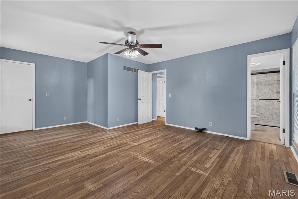 Mayer Wedgwood Green Pheasant Run - Residential