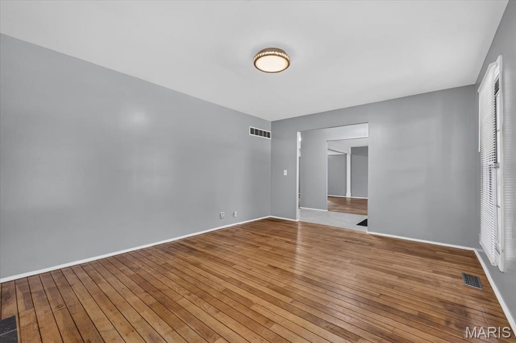 Mayer Wedgwood Green Pheasant Run - Residential