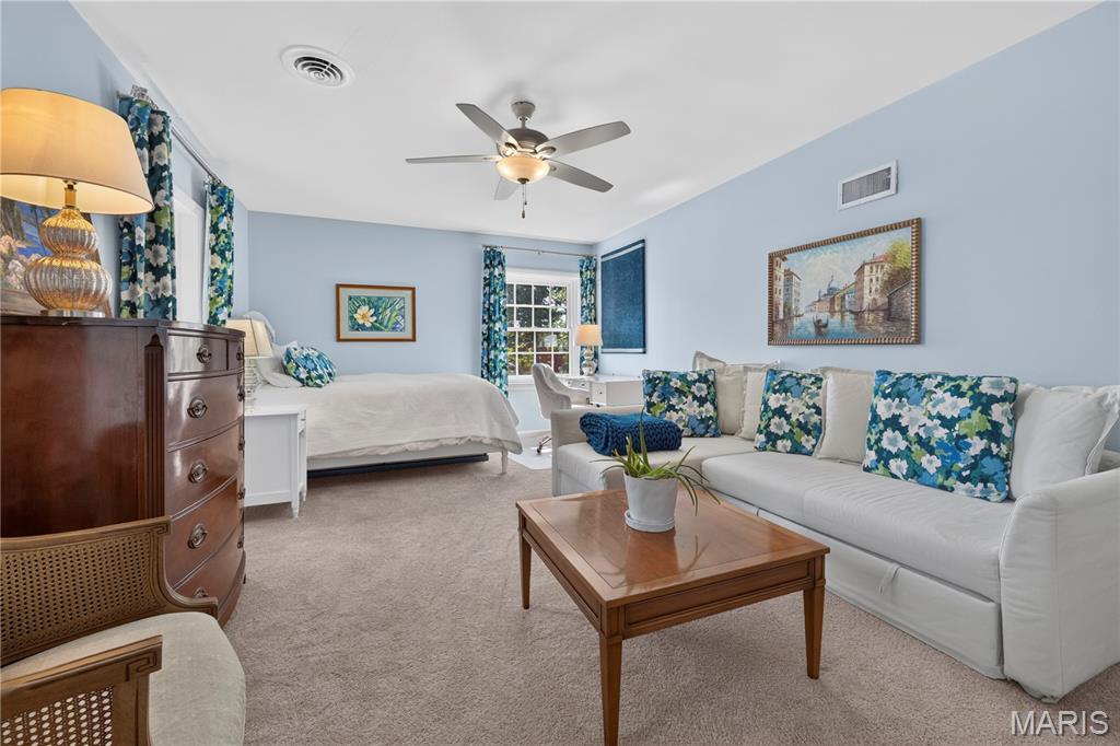 Davis Place - Residential