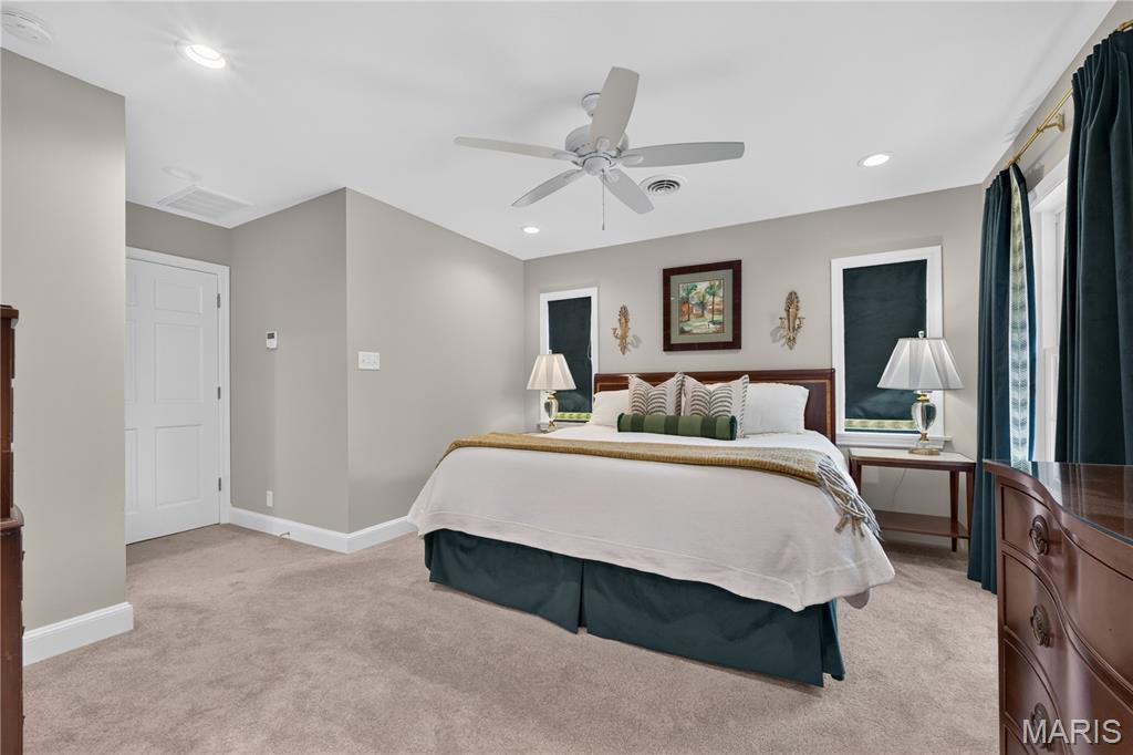Davis Place - Residential