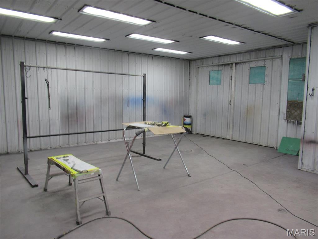 Freeman and Crow Acres - Commercial Sale