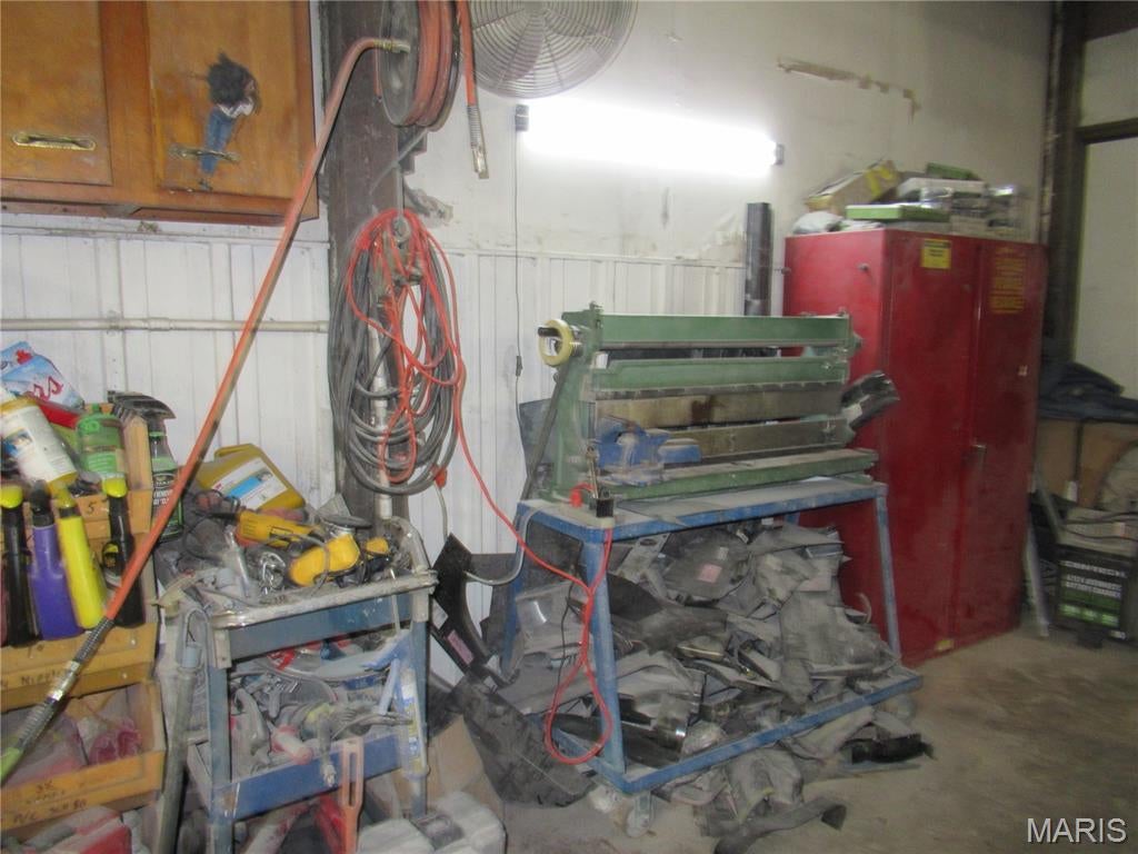 Freeman and Crow Acres - Commercial Sale