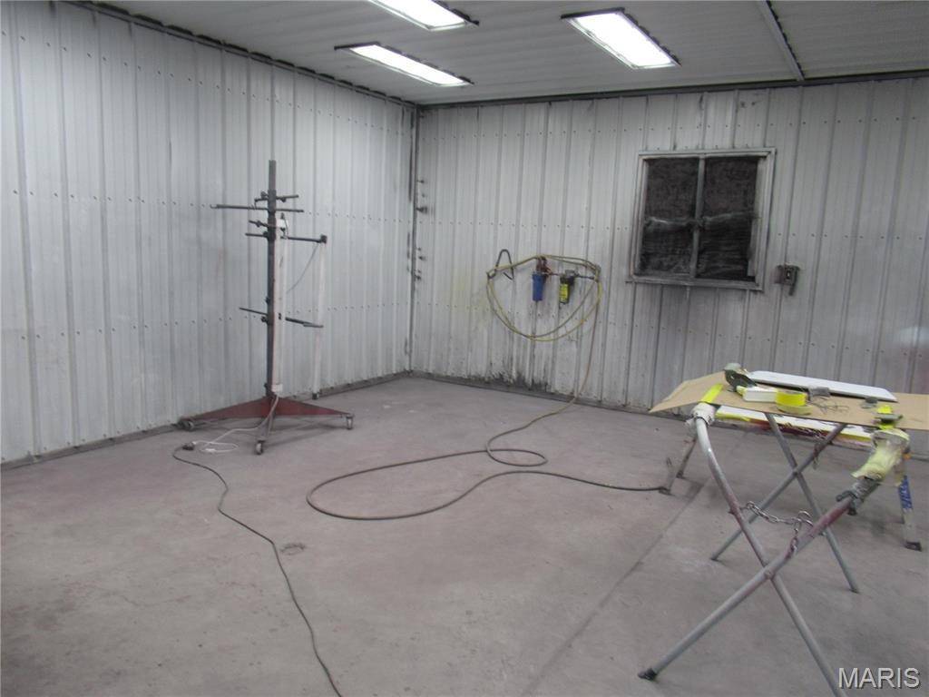 Freeman and Crow Acres - Commercial Sale