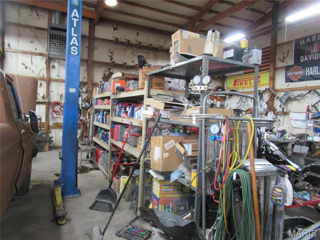 Freeman and Crow Acres - Commercial Sale