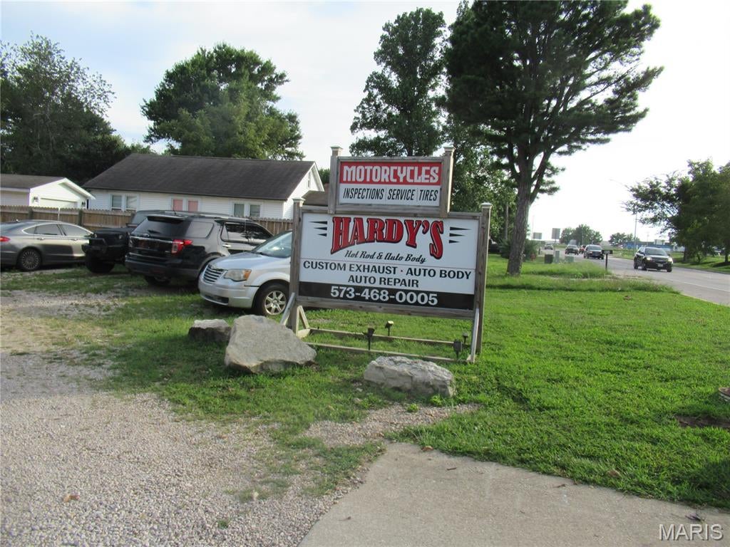 Freeman and Crow Acres - Commercial Sale