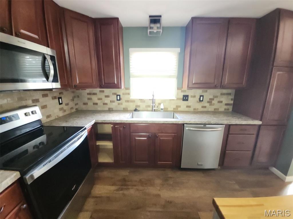 Wood Lynn Terrace 04 - Residential
