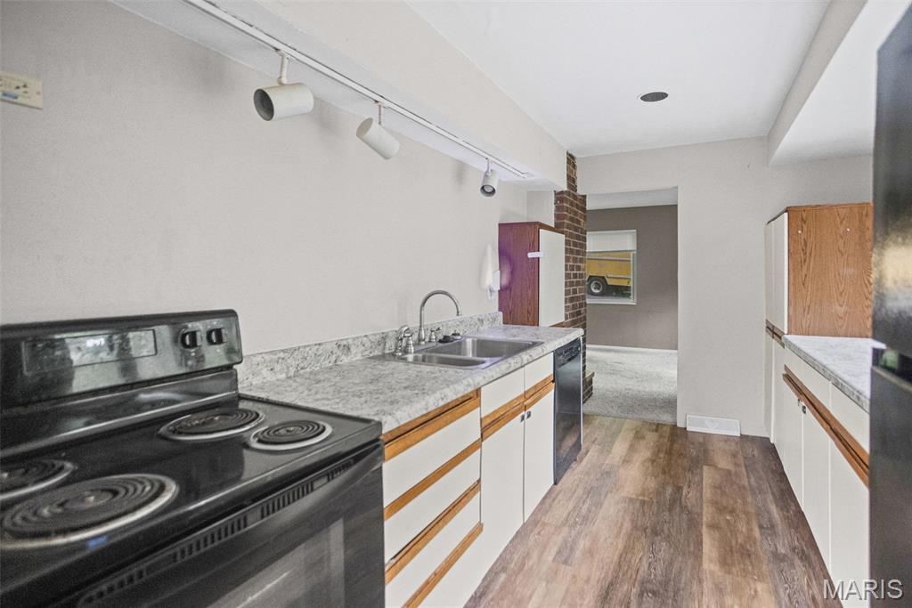 Knollwood Heights 1st Add - Residential
