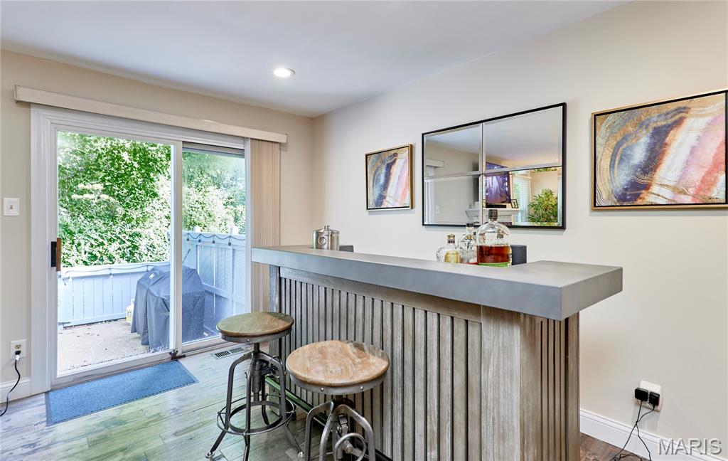 Oak 4 - Residential