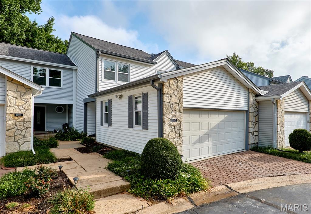 Oak 4 - Residential