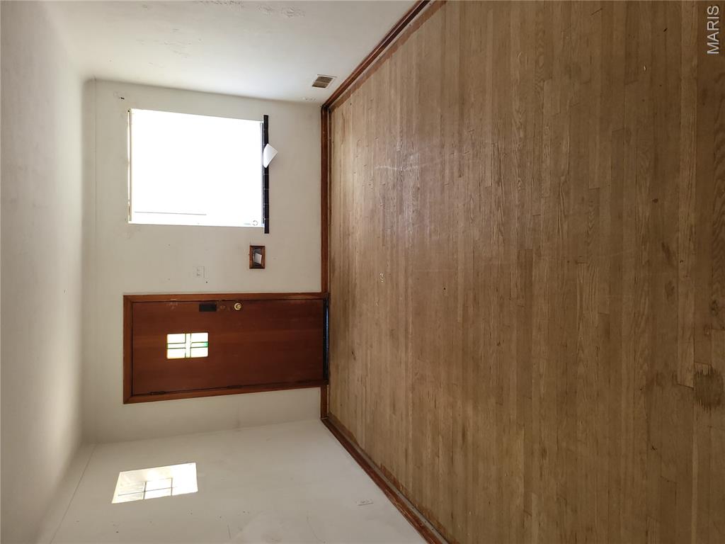 Birchers - Residential
