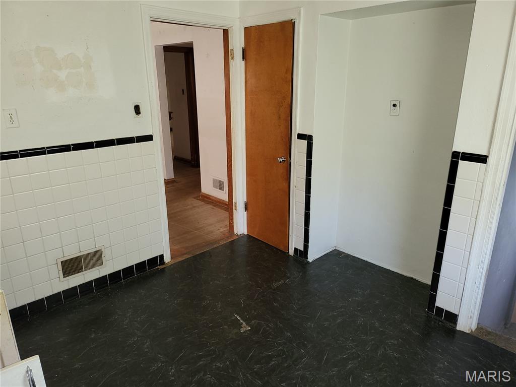 Birchers - Residential