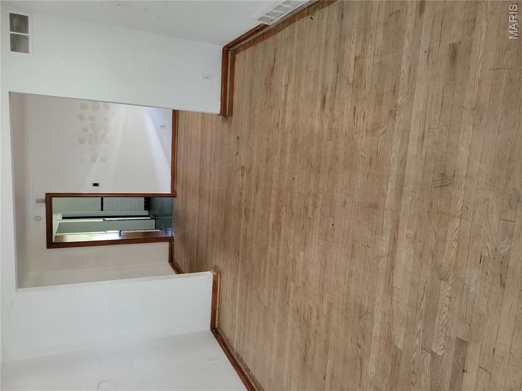 Birchers - Residential