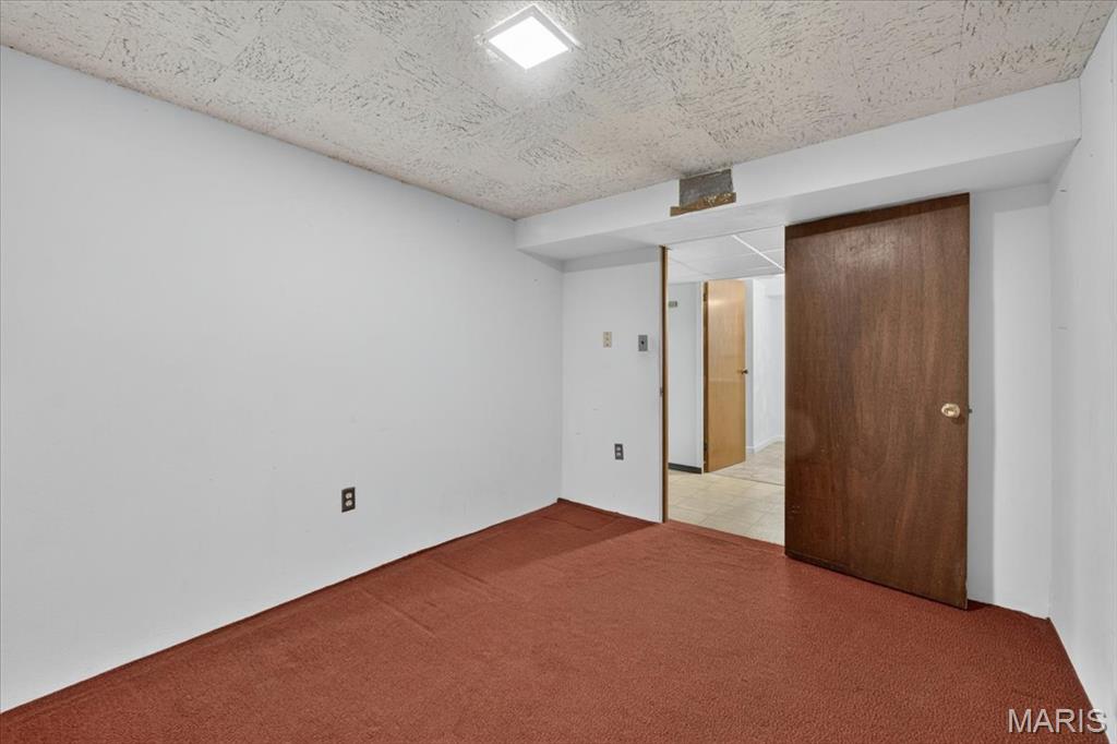 Hencklers 4th Add - Residential