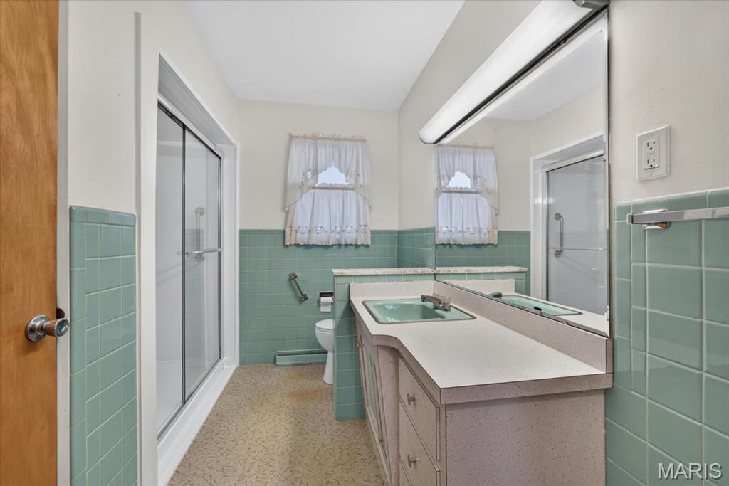 Hencklers 4th Add - Residential
