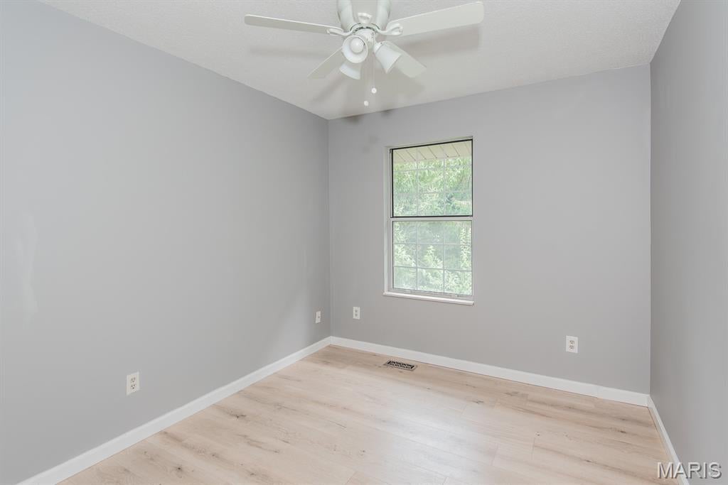 Cross Creek Condo Ph One Area - Residential