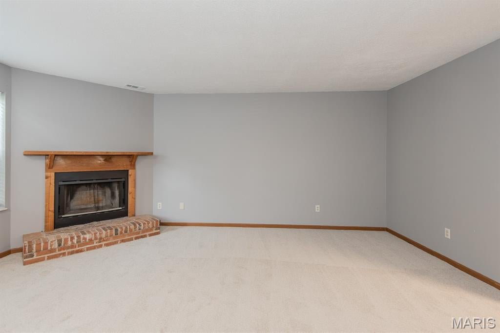 Cross Creek Condo Ph One Area - Residential