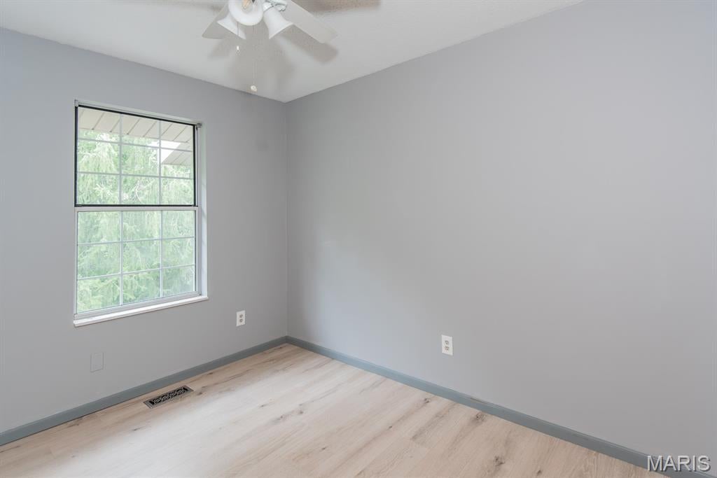 Cross Creek Condo Ph One Area - Residential