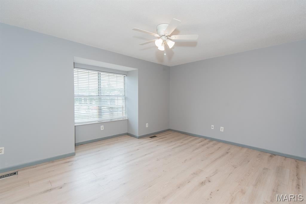 Cross Creek Condo Ph One Area - Residential