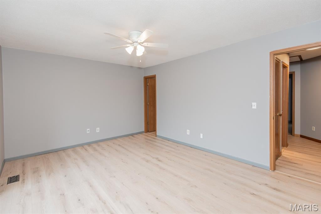 Cross Creek Condo Ph One Area - Residential