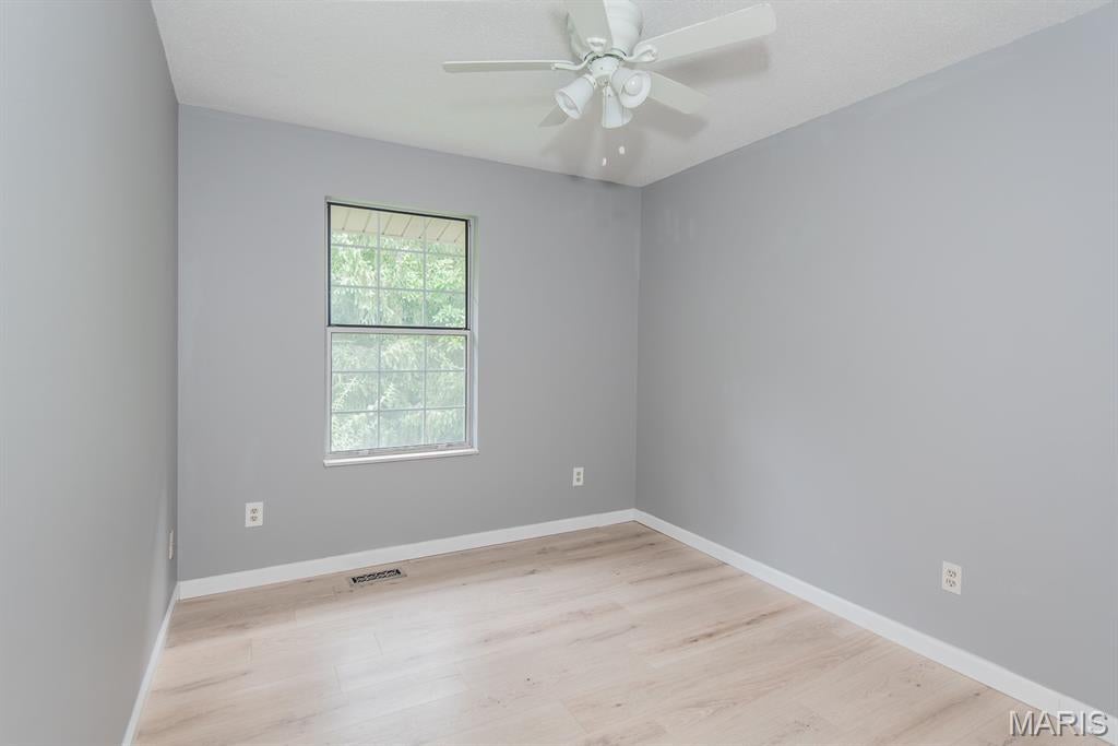 Cross Creek Condo Ph One Area - Residential