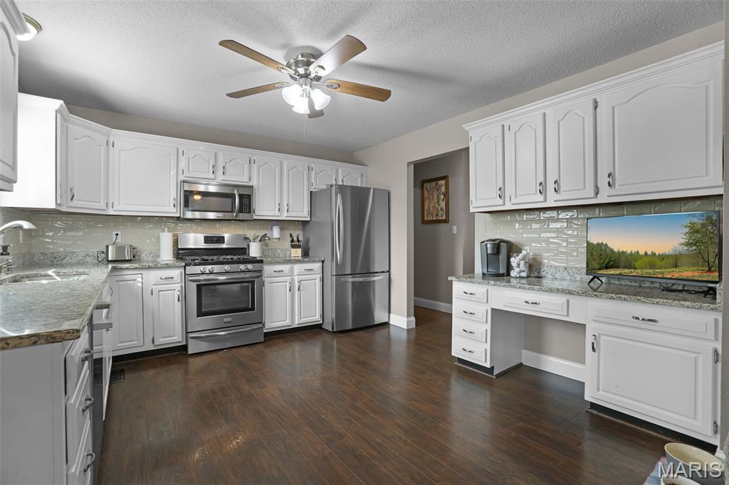 Hunters Pointe - Residential