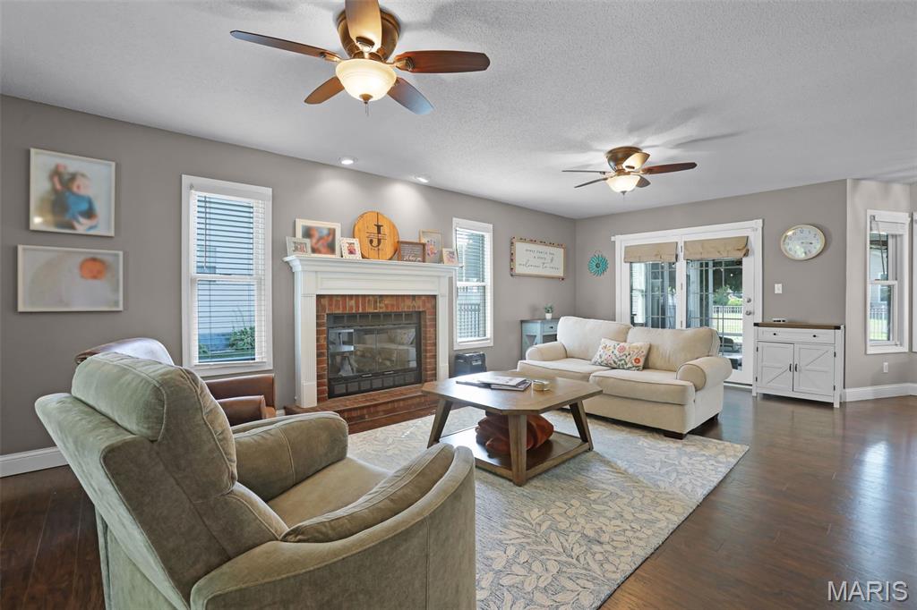 Hunters Pointe - Residential