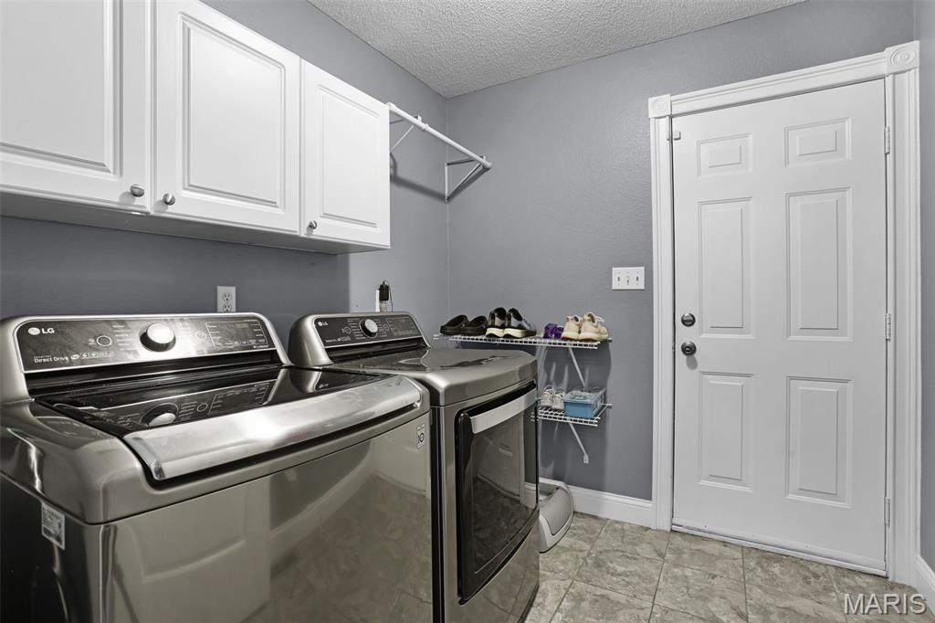 Hunters Pointe - Residential