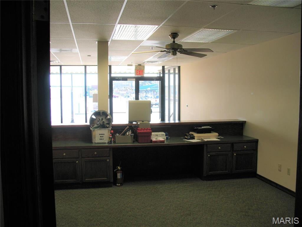0000 - Commercial Sale