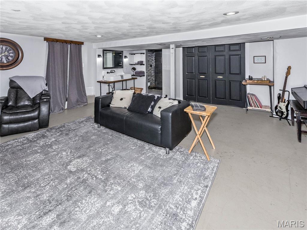 Cohns H Sub - Residential