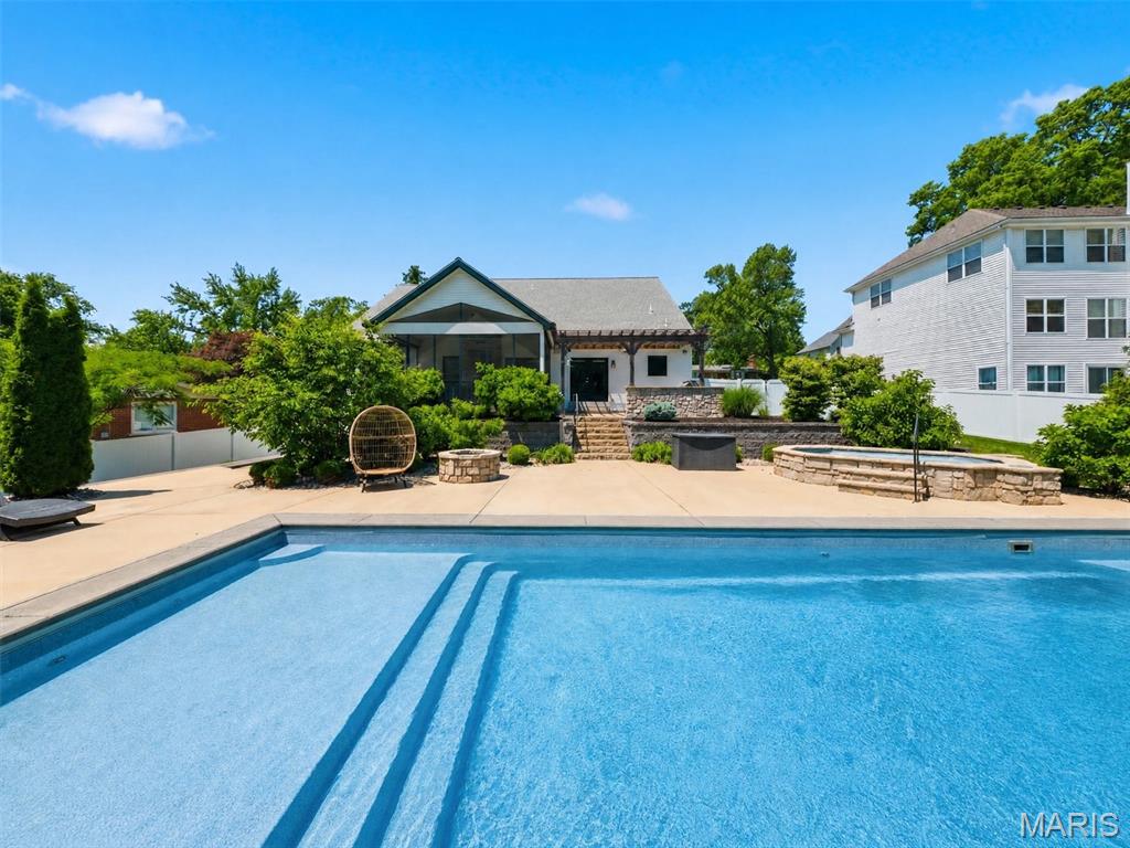 Warson View - Residential