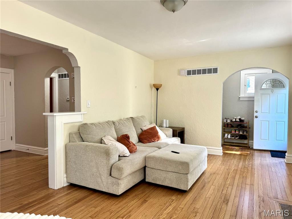 Laughlins Add To Sycamore Hills - Residential