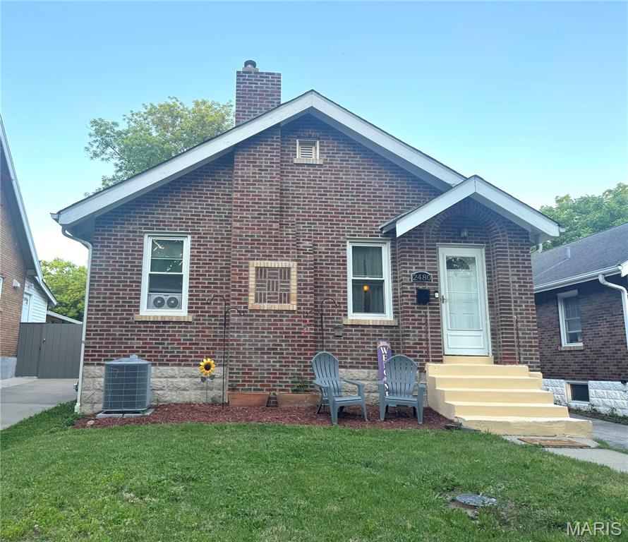 Laughlins Add To Sycamore Hills - Residential