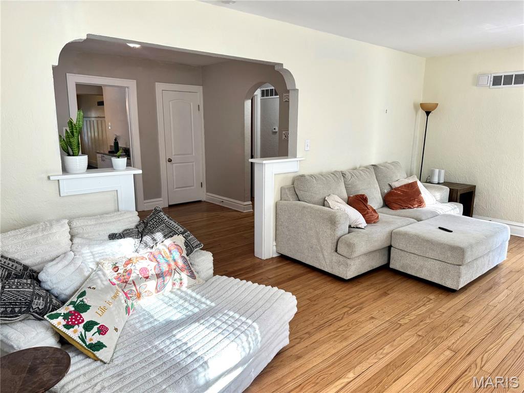 Laughlins Add To Sycamore Hills - Residential