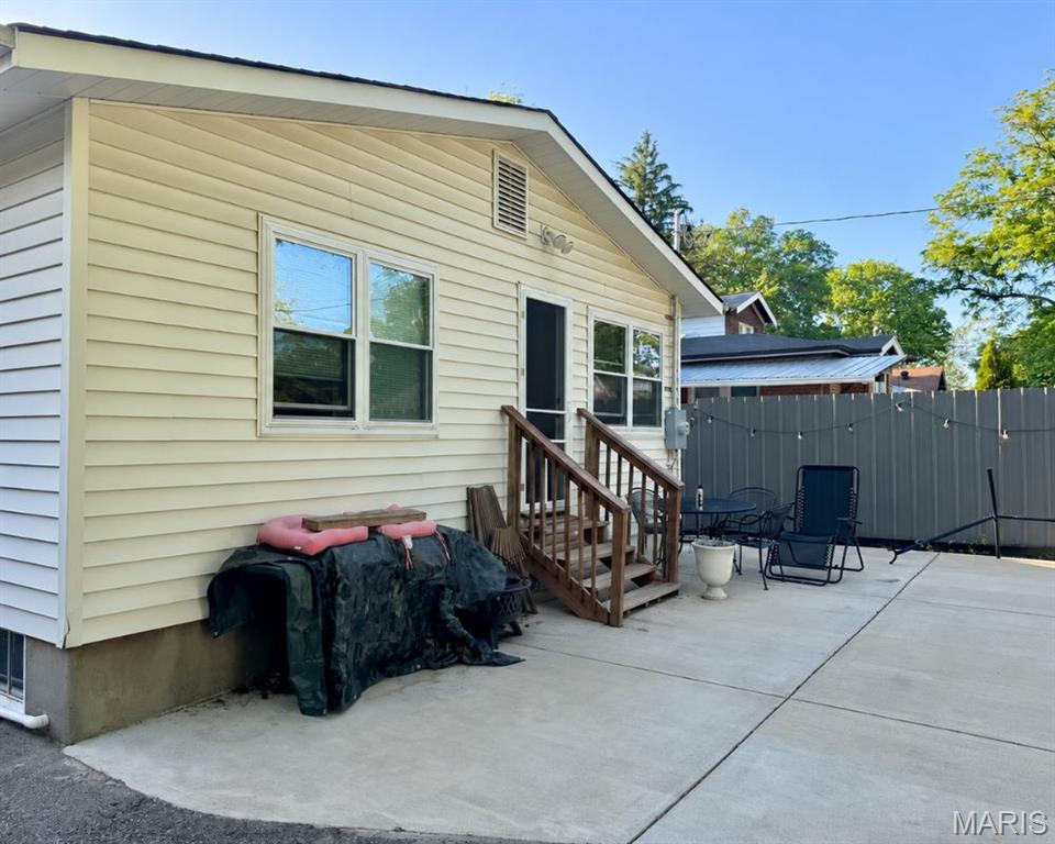 Laughlins Add To Sycamore Hills - Residential
