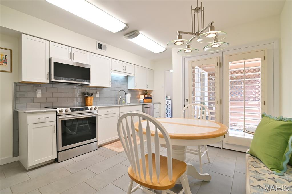 Aspen Ridge Condo Sec Ii - Residential