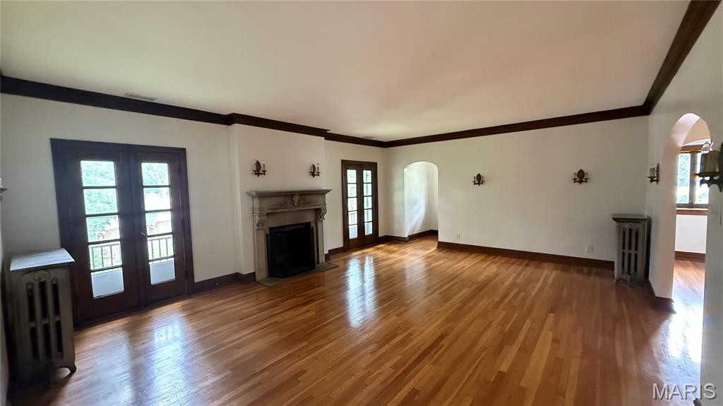 **Circa 1919.** This stately second-floor unit instantly transports you to a different time, when a sense of grandeur was elevated through craftsmanship and detail. You can’t help but notice the special touches: crown moldings, original light fixtures still intact, numerous built-ins, charming nooks and crannies, ALL of the natural light, and gorgeous hardwood floors that flow throughout the living spaces.
And it’s not just the details—the generous room sizes and thoughtful layout create an expansiveness not often found in a two-bedroom, one-bath unit. Best of all? There’s nothing to do but unpack your belongings and plan to stay awhile. The owners are looking for a 2+ year lease and, in return, will take care of the small stuff—no home repairs or yard work required.
The location is one of the most walkable in the Webster Groves area, just minutes from the university, high school and grade schools, grocery stores, fine restaurants and shopping. And when you do need to drive, you’re conveniently located for easy highway access.
What are you waiting for? Let’s schedule a time to see this lovely space.
Note, looking for 600+ credit score, no past evictions or bancruptcy, and 3xs income to rent