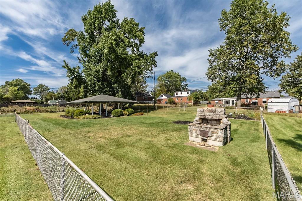 Vasel Green Acres - Residential