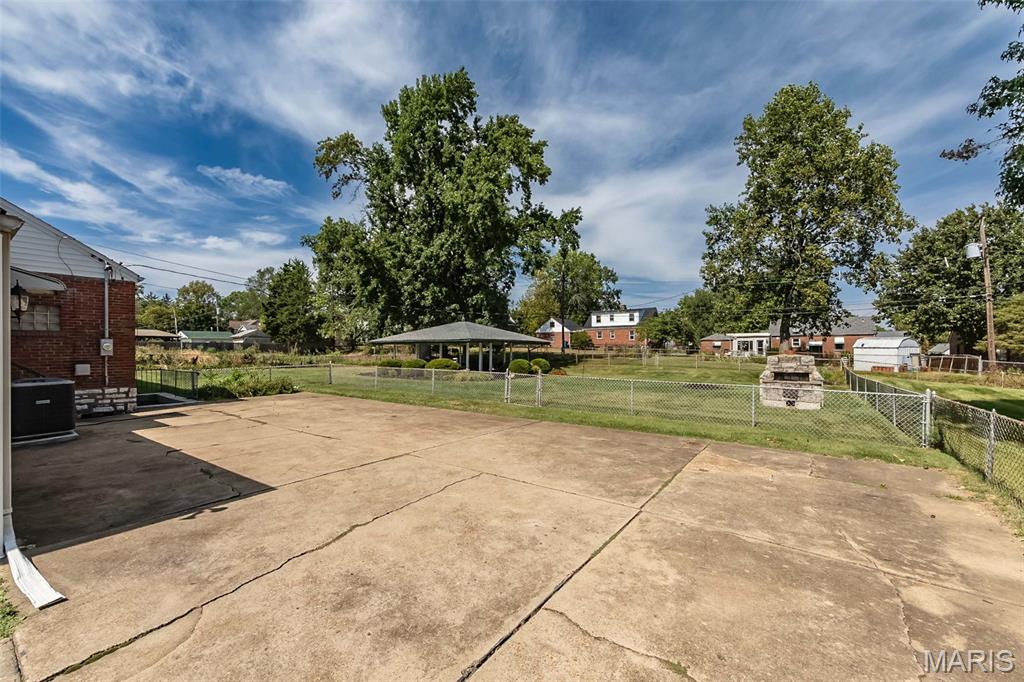 Vasel Green Acres - Residential