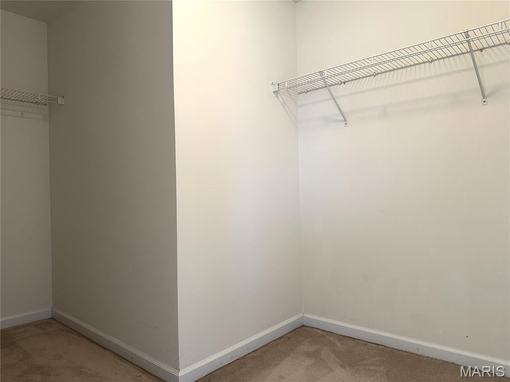 Vlgs At Springhurst #3 - Residential Lease