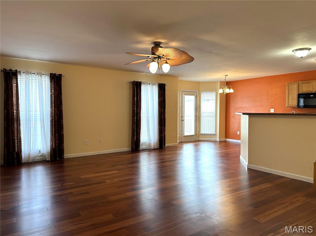 Vlgs At Springhurst #3 - Residential Lease
