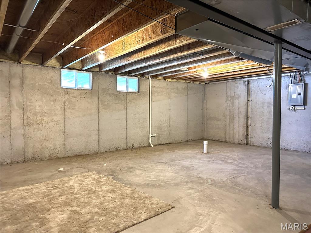 Vlgs At Springhurst #3 - Residential Lease