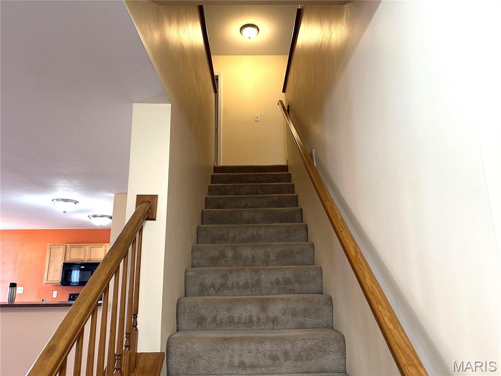 Vlgs At Springhurst #3 - Residential Lease