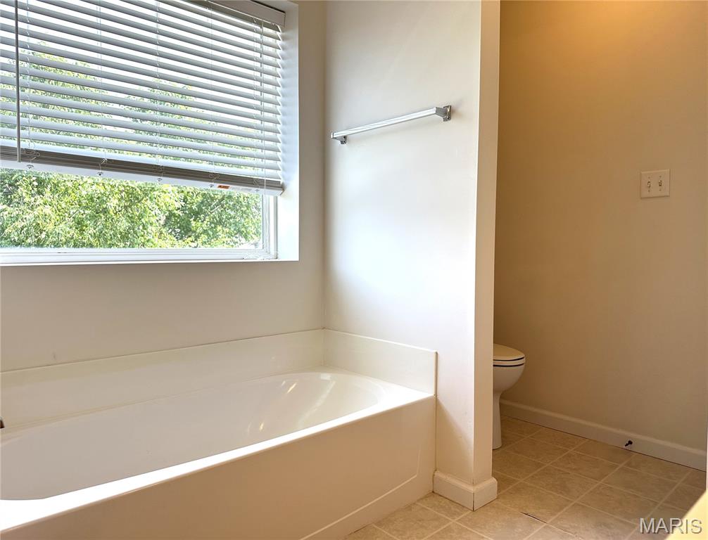 Vlgs At Springhurst #3 - Residential Lease