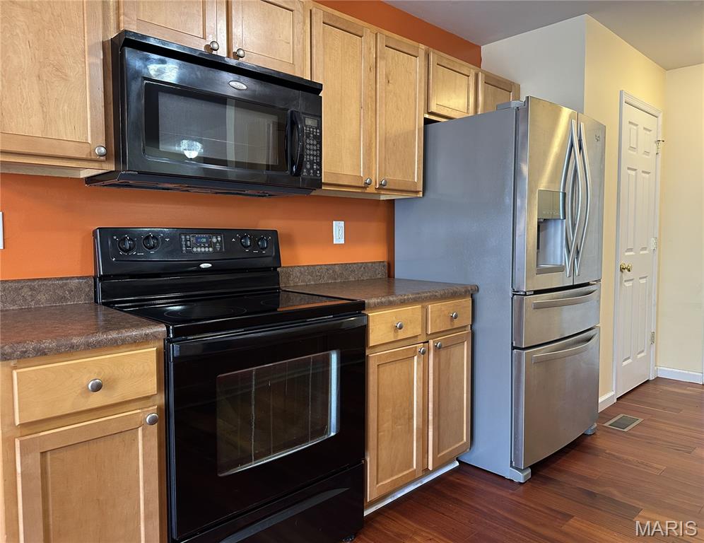 Vlgs At Springhurst #3 - Residential Lease