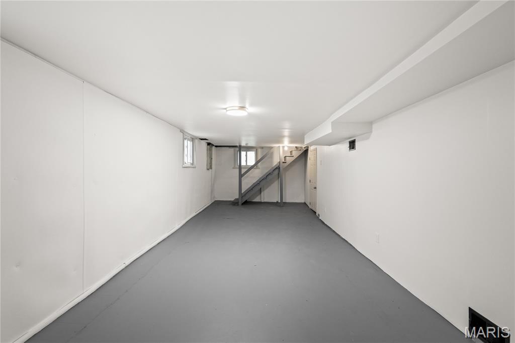 Lynne Add - Residential