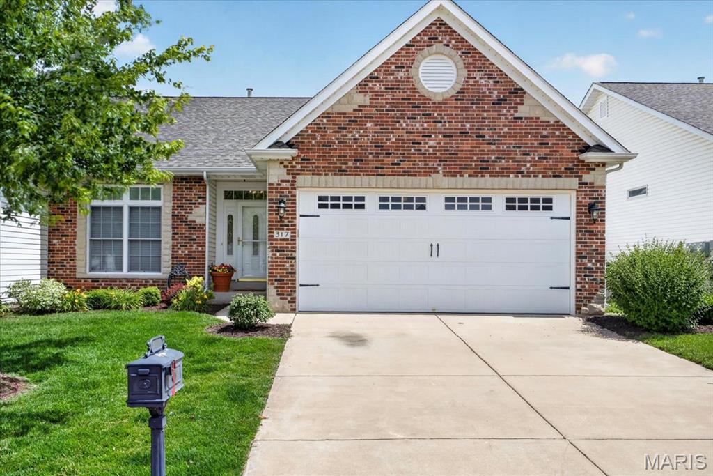 Located in the highly sought-after St. Andrews community, this beautifully updated, end-unit villa offers the perfect blend of low-maintenance living, modern upgrades, and prime location convenience. 
The completely renovated kitchen is a showstopper featuring new quartz countertops, upgraded cabinetry, stylish backsplash, farmhouse sink, and updated appliances—perfectly blending modern design with functionality. Additional recent upgrades include luxury vinyl plank flooring, updated light fixtures and ceiling fans.
The spacious primary suite includes a walk-in closet and bath with new vanity, cabinet and mirrors, while the finished walk-out lower level offers additional living space with a large family room/rec area, third bedroom, full bath, oversized walk-in closet, and workshop/hobby area.
Residents enjoy a maintenance-friendly lifestyle with community-managed services that include landscaping, snow removal, irrigation system support, trash pickup, and more.  Seller is providing Guard Home Warranty Systems Package for added peace of mind.
Conveniently located near shopping, dining, golf, parks, and major highways, this updated St. Charles home offers exceptional value, with high-end updates and convenience.